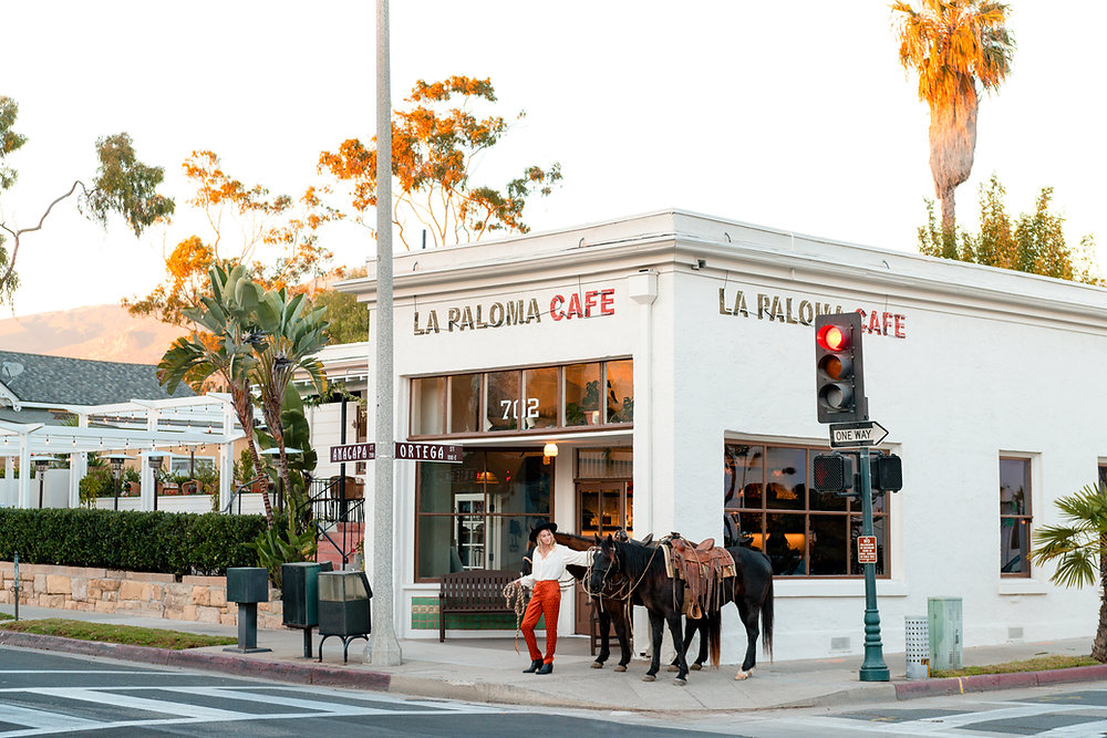 La Paloma Café